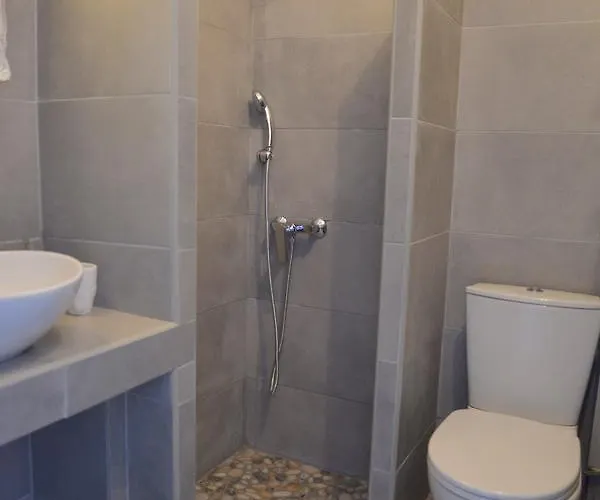 Vasealis & Seafis Sirma